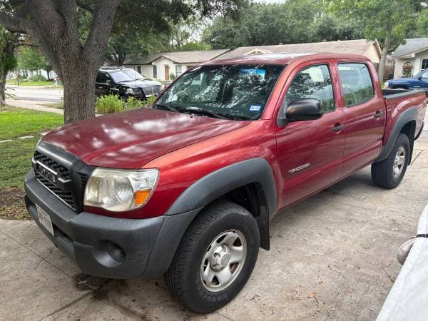 Tough Toyota Tacoma Quad Cab, 176K, Clean Interior & Well Kept