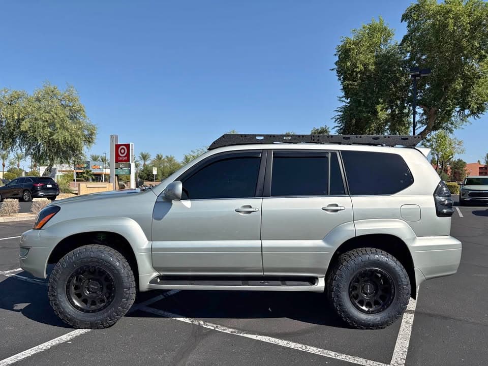 2005 Lexus GX 470 Sport Utility 4D