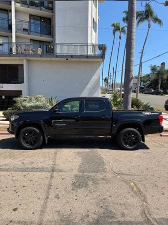2017 Toyota Tacoma TRD Sport
