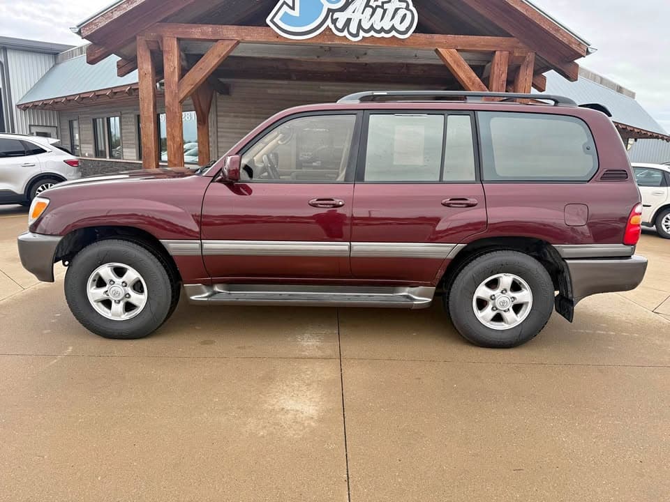 2000 Toyota Land Cruiser Sport Utility 4D
