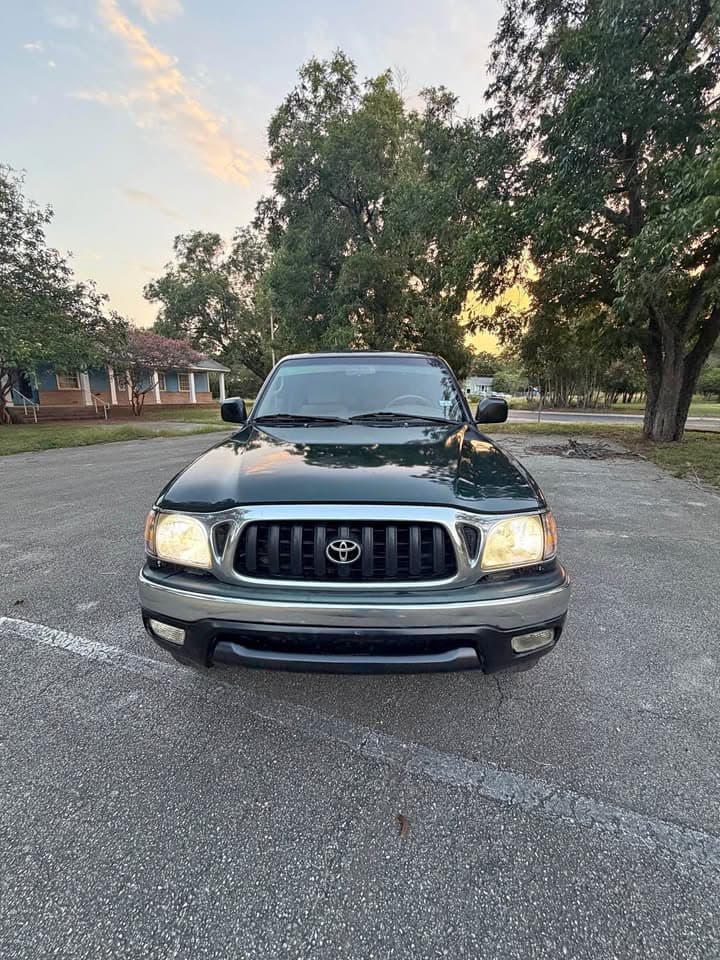 2001 Toyota Tacoma Double Cab PreRunner Pickup 4D 5 Ft