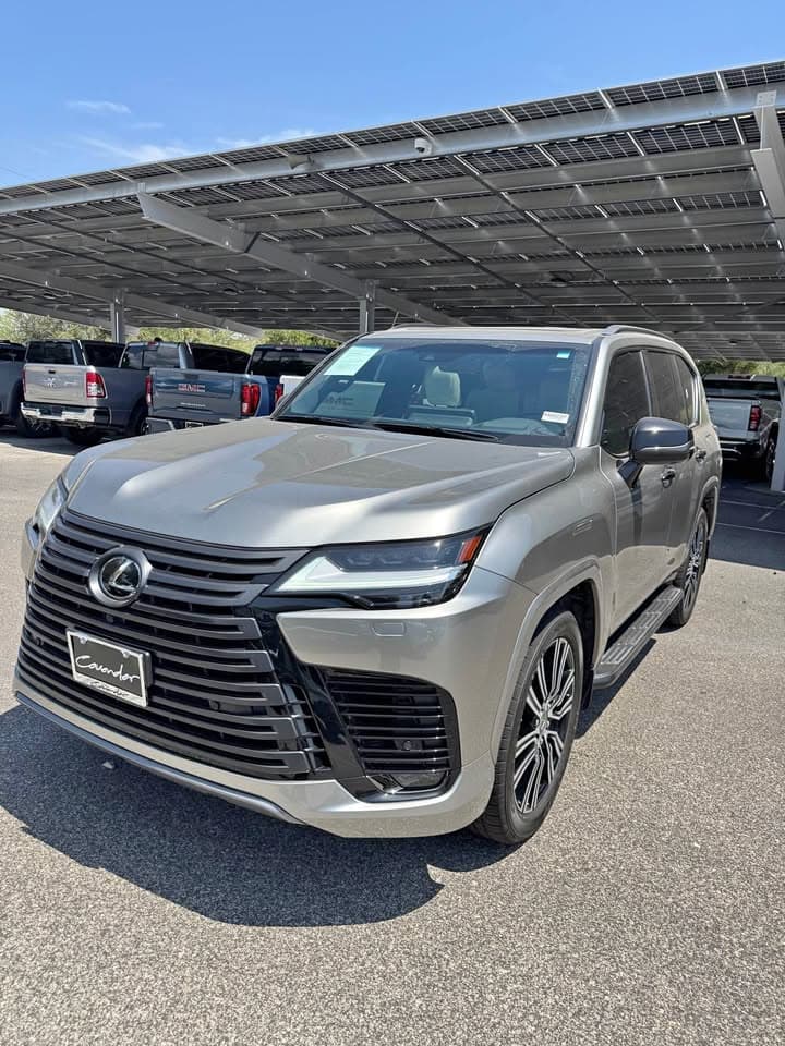 2024 Lexus LX 600 Luxury