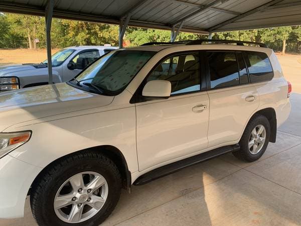 200 Series Land Cruiser Sold