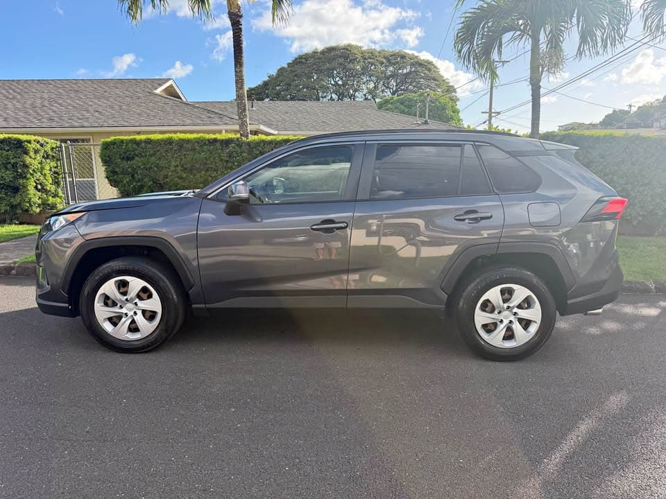 2021 Toyota RAV4 LE Sport Utility 4D