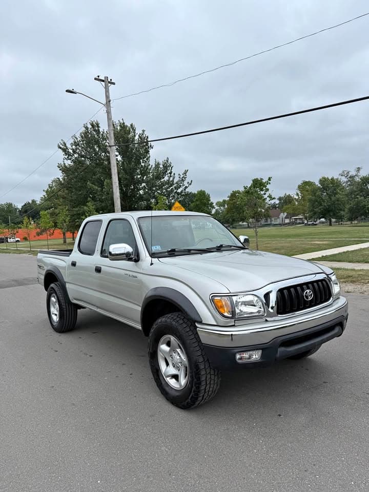2002 Toyota Tacoma Double Cab SR5