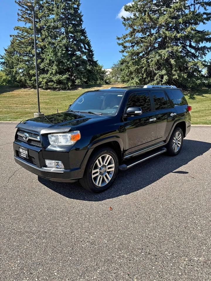 2011 Toyota 4Runner Limited Sport Utility 4D