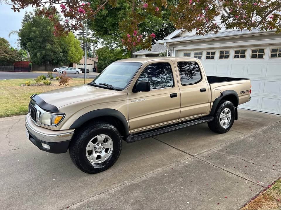 2003 Toyota Tacoma Double Cab TRD Off-Road Pickup 4D 5 Ft