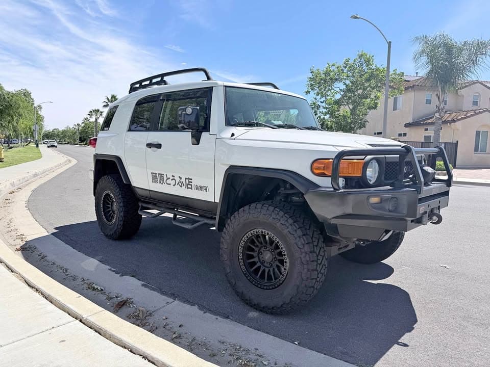 2012 Toyota FJ Cruiser Sport Utility 2D