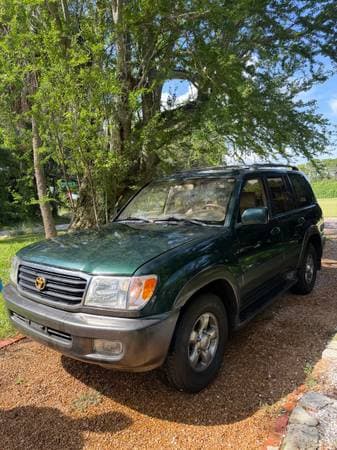 2001 Toyota Land Cruiser 100 Series Sport Utility 4D