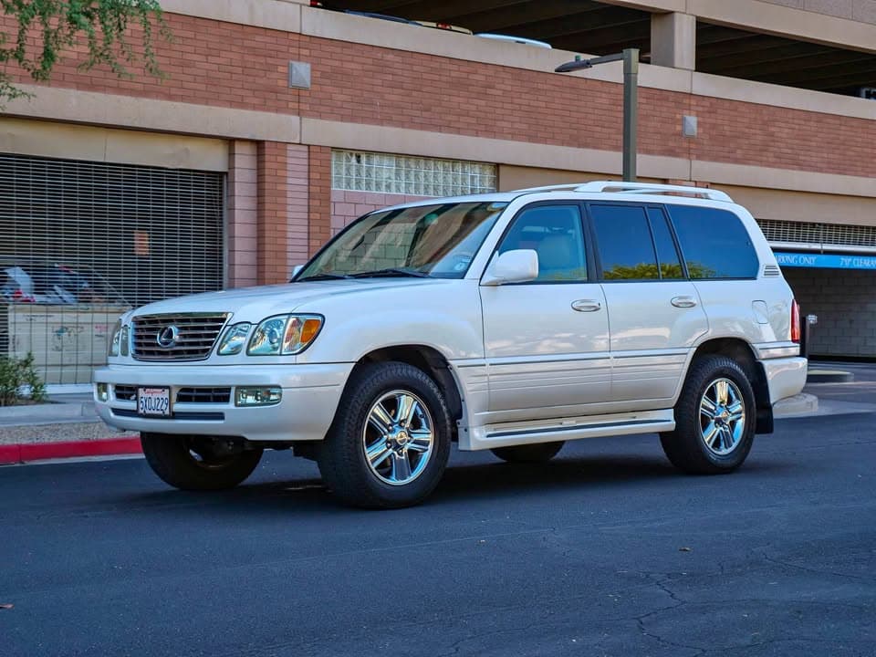 2006 Lexus LX 470 Sport Utility 4D