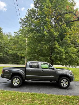 2013 Toyota Tacoma TRD Sport Double Cab 4WD 4.0L V6