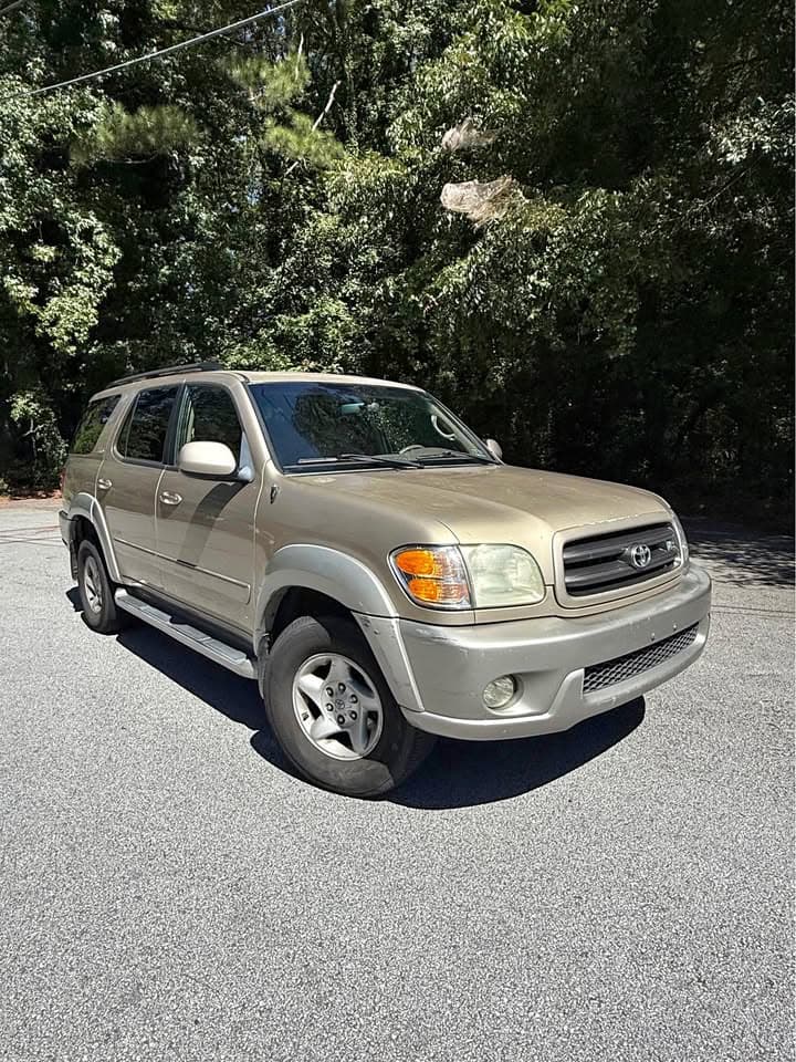 2002 Toyota Sequoia SR5 Sport Utility 4D