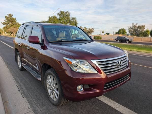2008 Lexus LX570 Clean Title Low Miles