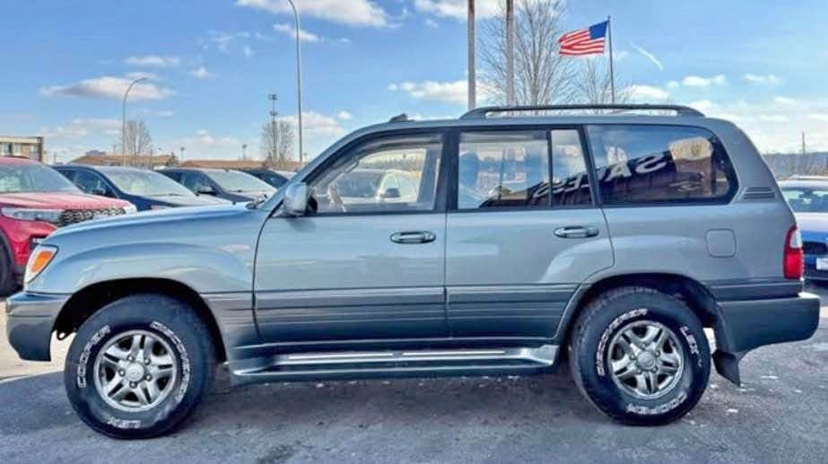 2001 Lexus LX