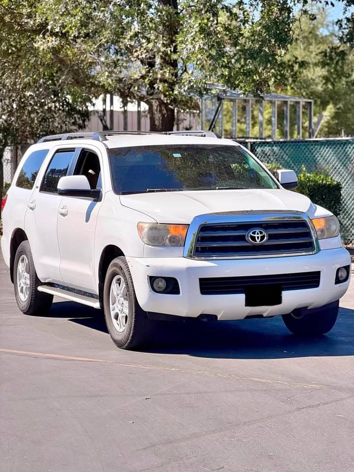 2008 Toyota Sequoia SR5 Sport Utility 4D