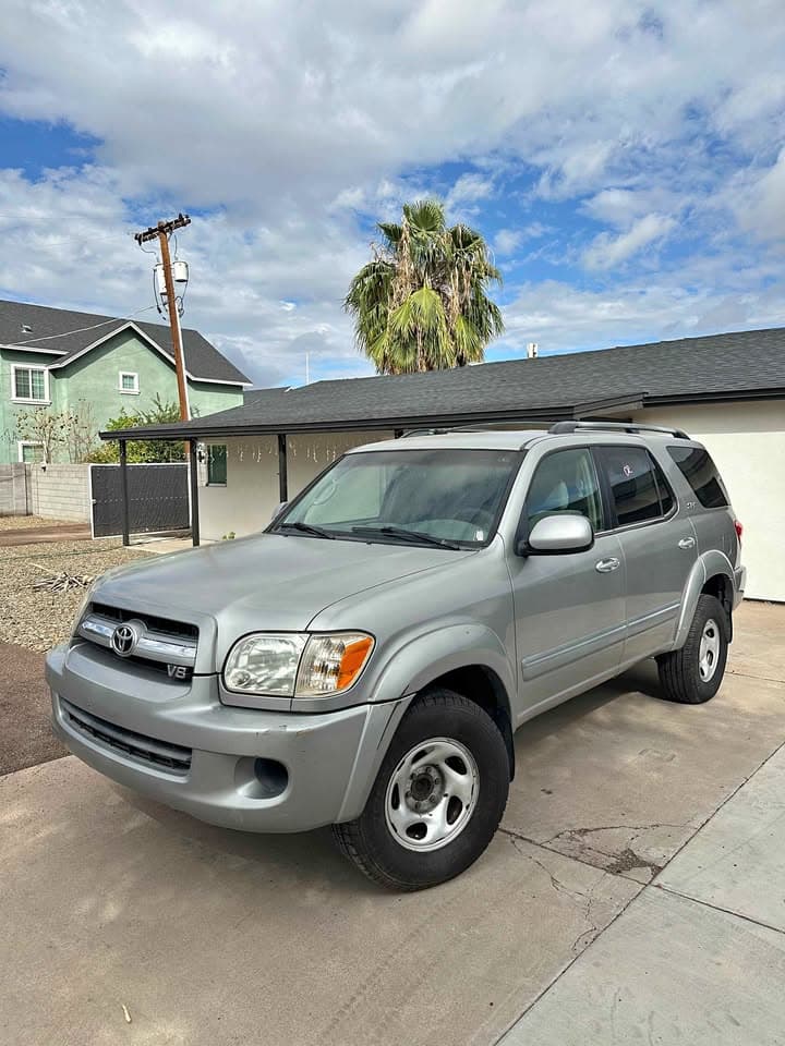 2006 Toyota Sequoia SR5 Sport Utility 4D